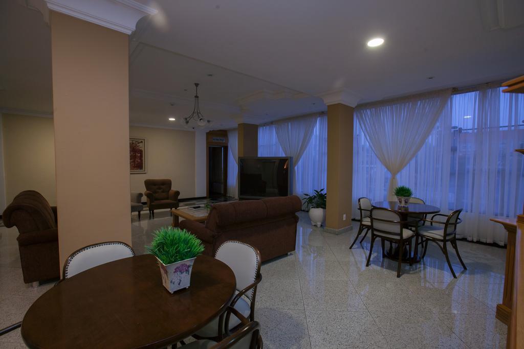 Grande Hotel Guarapuava Kültér fotó
